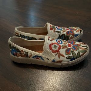 Baretrap flats